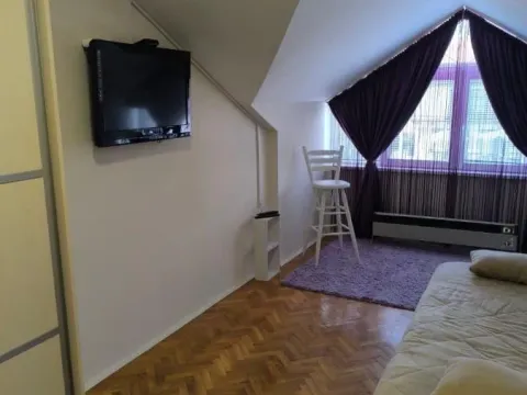 Izdavanje, dvosoban stan, 65m², Pantelej, Niš - image 9