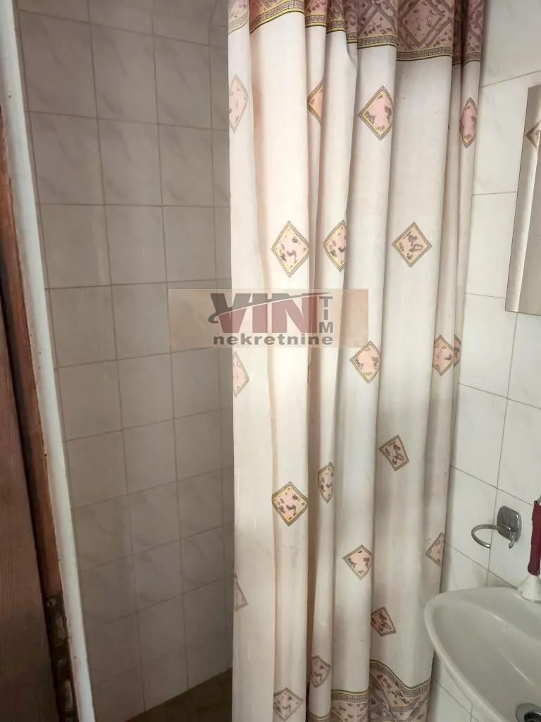 Rent, office space, 60m², Karaburma, Palilula Sve Podlokacije