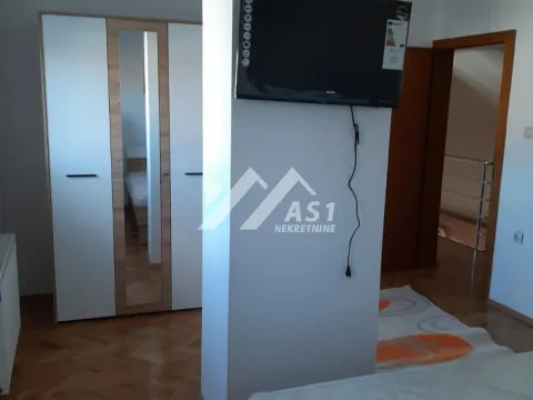 Izdavanje, trosoban stan, 82m², Bulevar Oslobodjenja, Novi Sad Sve Podlokacije - image 6