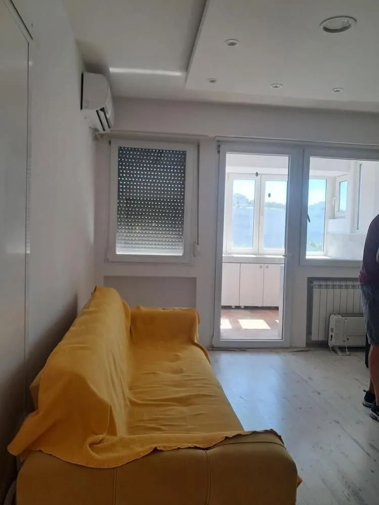 Sale, one bedroom apartment, 38m², Uciteljsko Naselje, Zvezdara Sve Podlokacije