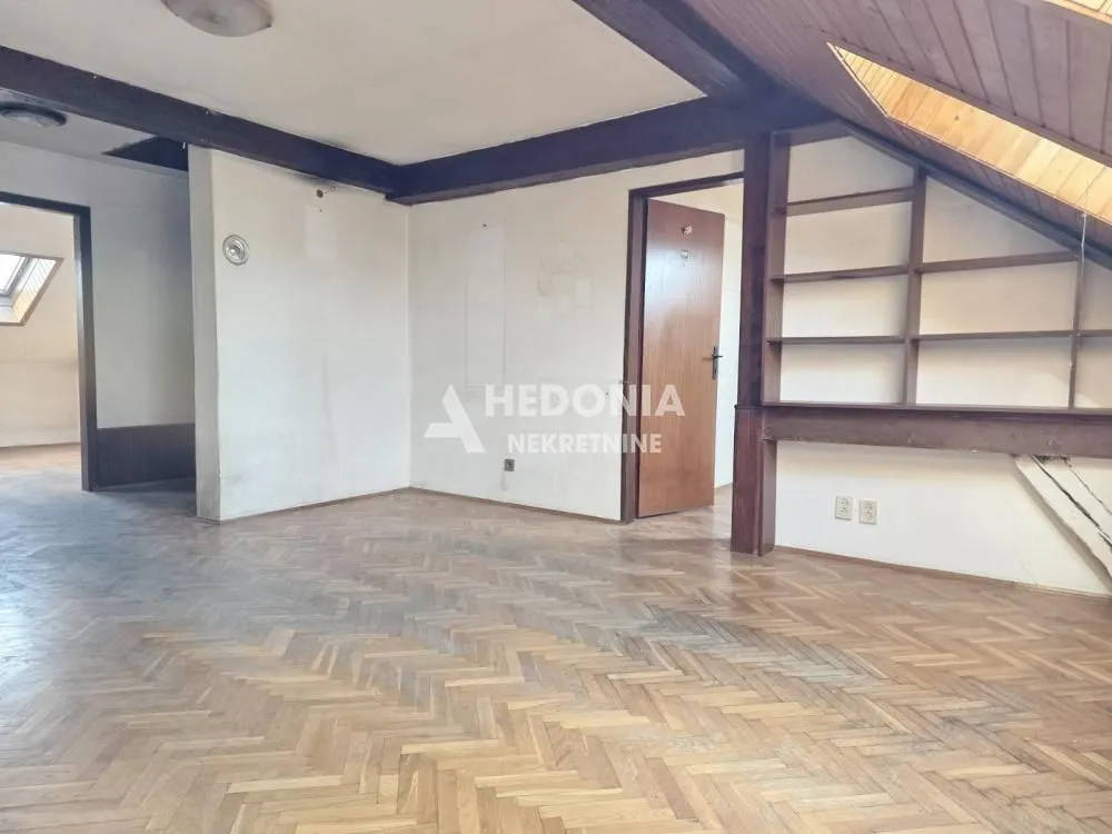 Prodaja, trosoban stan, 68m², Vukov Spomenik, Zvezdara Sve Podlokacije