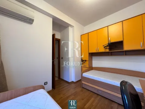 Rent, two bedroom apartment, 85m², Preko Morače, Podgorica - image 10