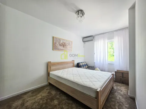 Rent, three bedroom apartment, 200m², Gorica C, Podgorica - image 7