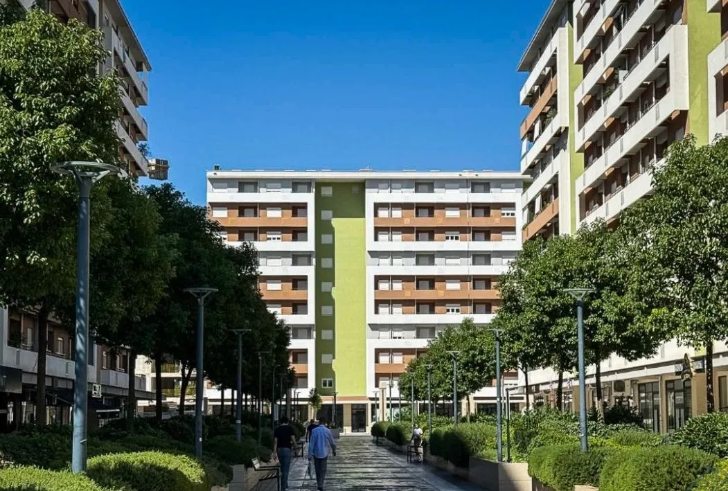 Izdavanje, poslovni prostor, 51m², Central Point, Podgorica
