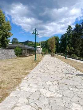 Izdavanje, jednosoban stan, 45m², Gruda, Cetinje - image 16