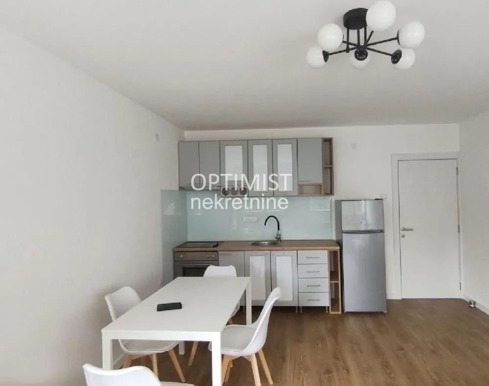 Prodaja, dvosoban stan, 46m², Čukarica, Beograd