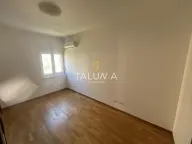 Izdavanje, dvosoban stan, 65m², City Kvart, Podgorica - image 6