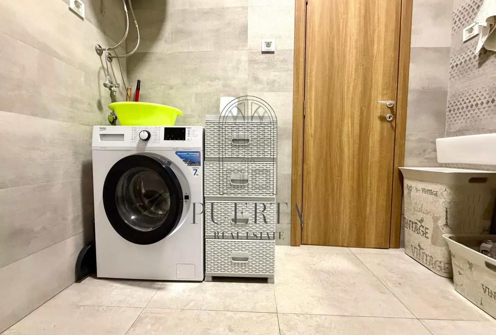 Rent, one bedroom apartment, 54m², Ljubović, Podgorica