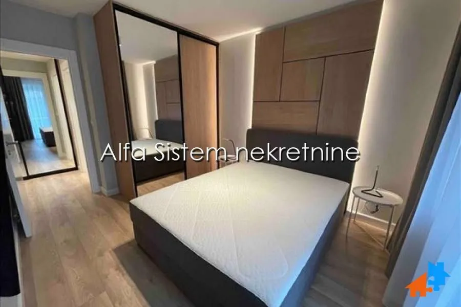 Izdavanje, dvosoban stan, 60m², Voždovac Sve Podlokacije, Beograd