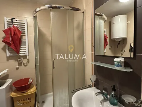 Prodaja, dvosoban stan, 55m², Stari Aerodrom, Podgorica - image 5