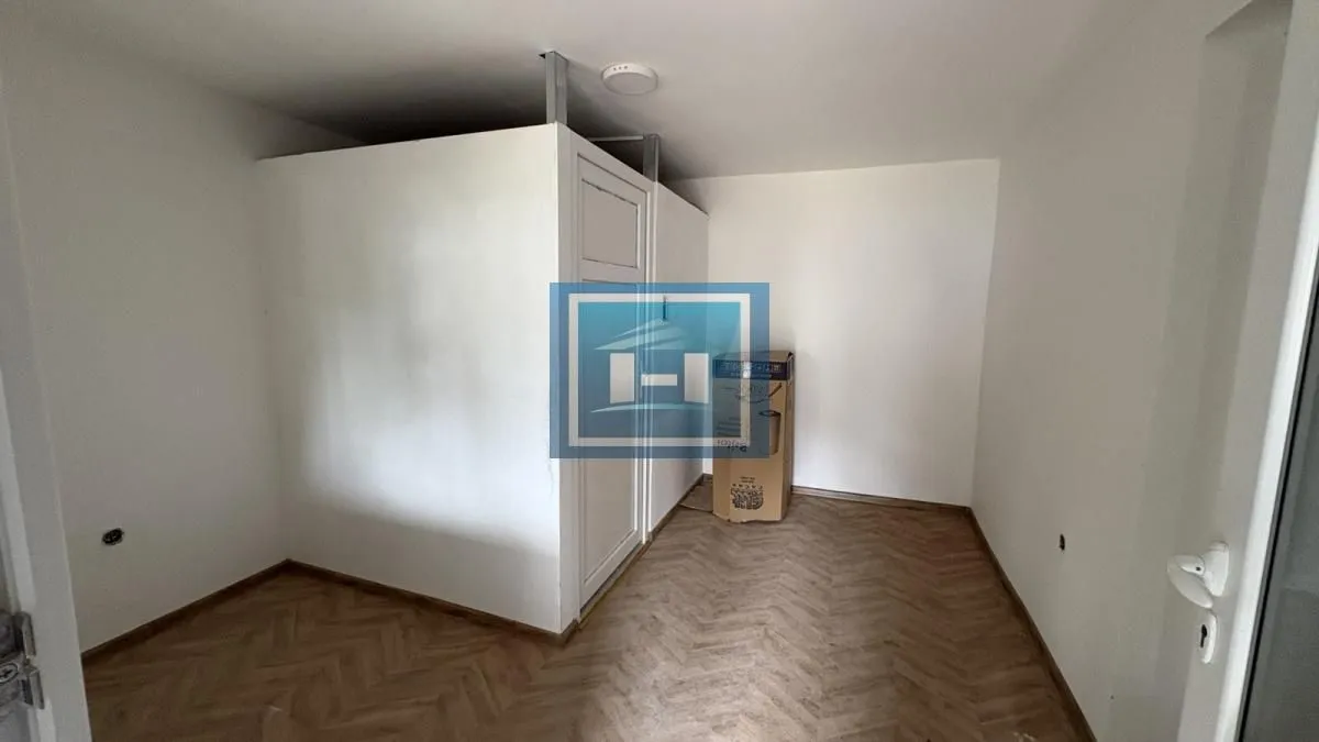 Prodaja, kuća, 275m², Mali Popović, Jagodina