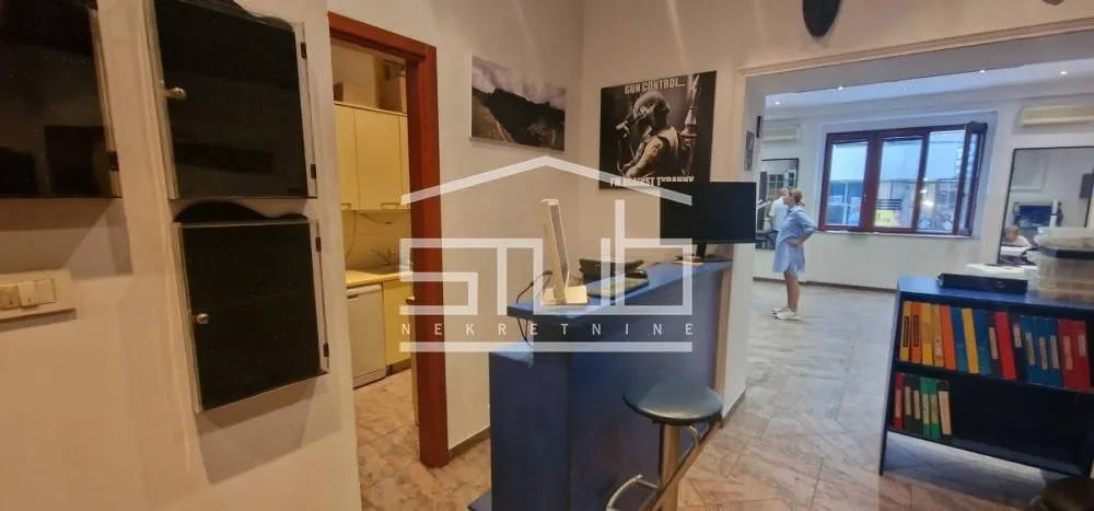 Sale, one bedroom apartment, 60m², Stari Grad, Beograd