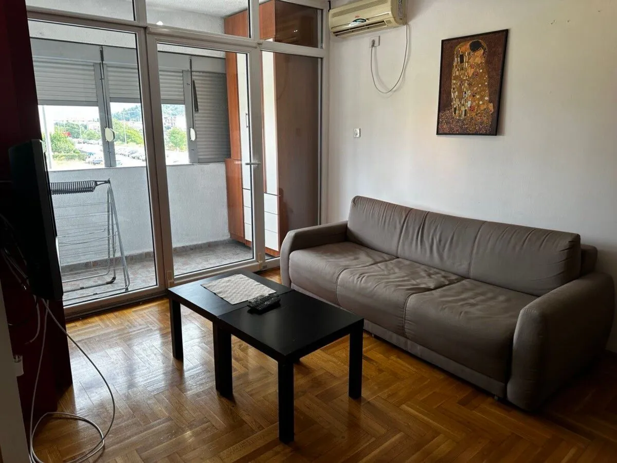 Rent, one bedroom apartment, 50m², City Kvart, Podgorica