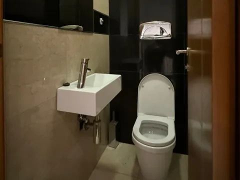 Izdavanje, dvosoban stan, 88m², Preko Morače, Podgorica - image 10