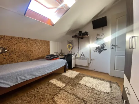 Prodaja, trosoban stan, 101m², Ljubović, Podgorica - image 4