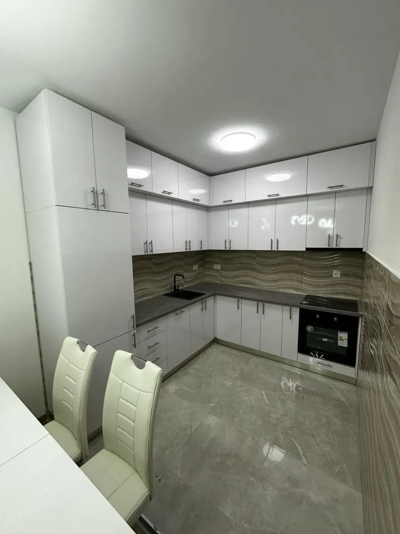 Izdavanje, jednosoban stan, 55m², Ljubović, Podgorica
