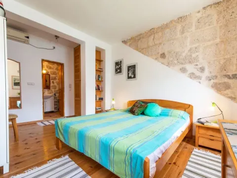 Prodaja, kuća, 168m², Prčanj, Kotor - image 32