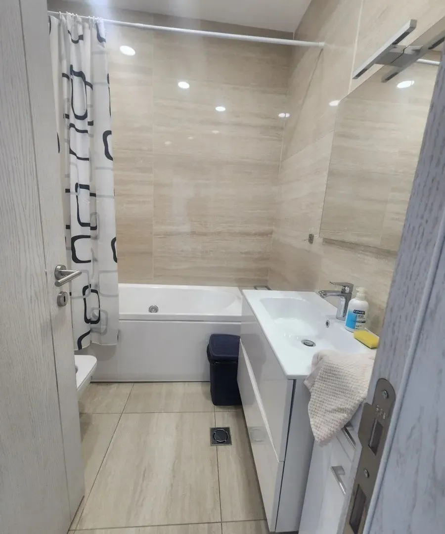 Rent, office space, 81m², Kod Capital Plaze, Podgorica