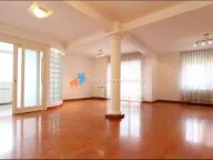 Izdavanje, stan, 205m², Čubura, Beograd - image 3