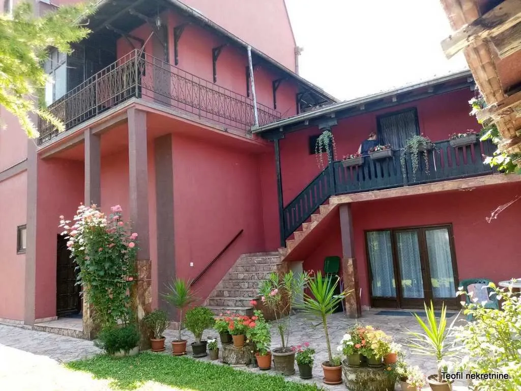 Prodaja, kuća, 457m², Mladenovac, Beograd