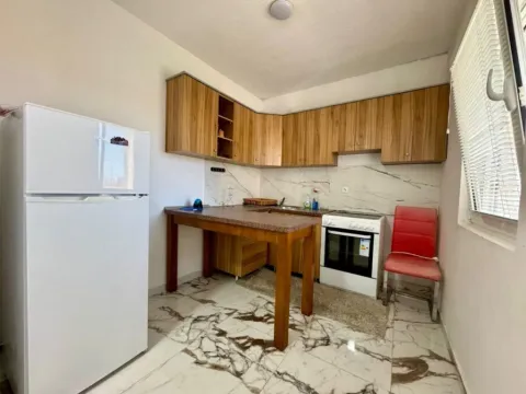 Izdavanje, dvosoban stan, 60m², Bjeliši, Bar - image 8