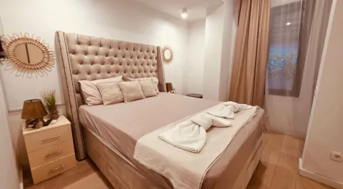 Rent, one bedroom apartment, 45m², Kalimanj, Tivat - image 2