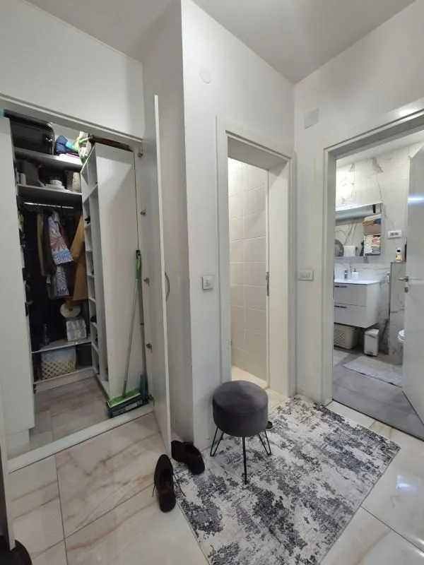Prodaja, dvosoban stan, 70m², Bjeliši, Bar