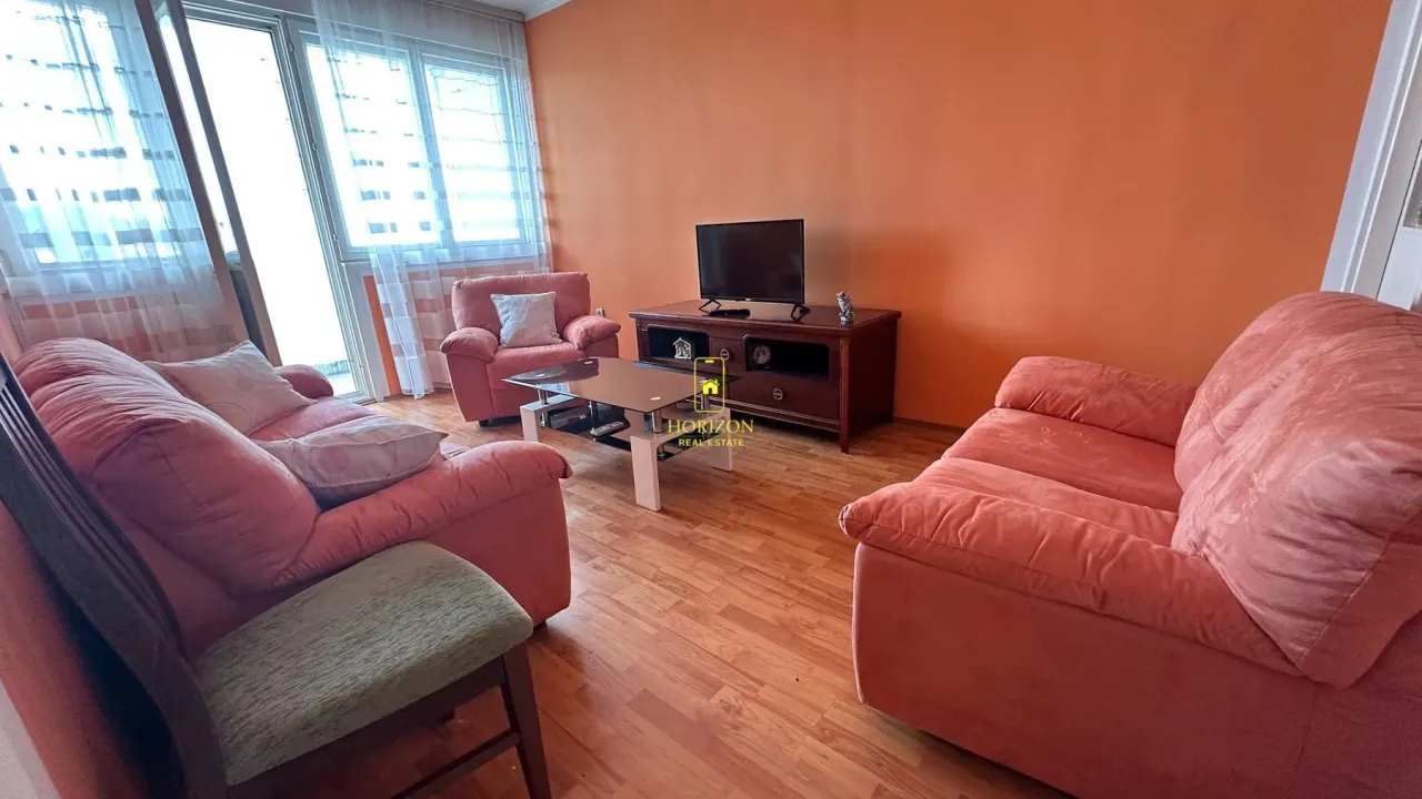 Prodaja, jednosoban stan, 48m², Gintaš, Podgorica