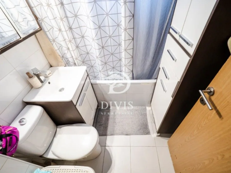 Sale, three bedroom apartment, 70m², Autokomanda, Voždovac Sve Podlokacije