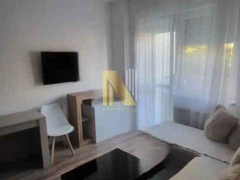 Izdavanje, jednosoban stan, 35m², Rotkvarija, Novi Sad Sve Podlokacije - image 2