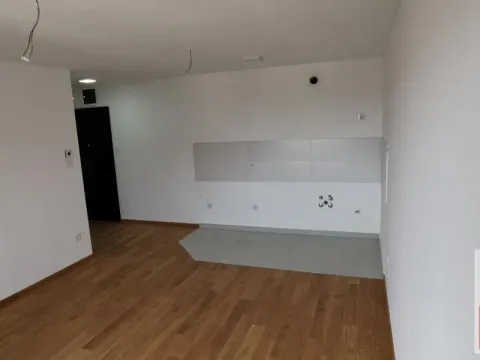 Prodaja, trosoban stan, 59m², Bulevar Evrope, Novi Sad Sve Podlokacije - image 13