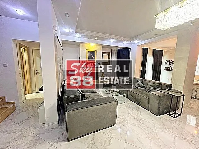 Prodaja, kuća, 108m², Savski Venac, Beograd