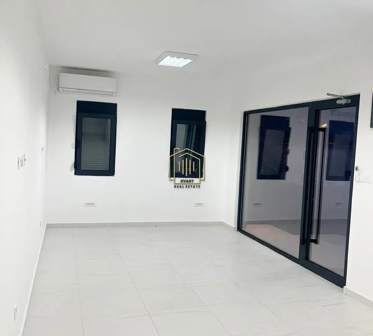 Izdavanje, poslovni prostor, 35m², Murtovina, Podgorica