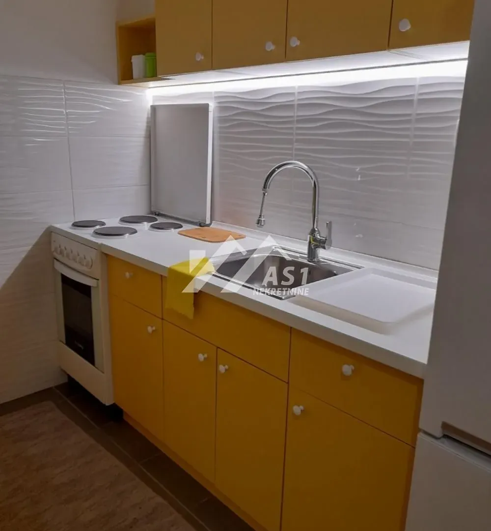 Izdavanje, jednosoban stan, 36m², Telep, Novi Sad Sve Podlokacije