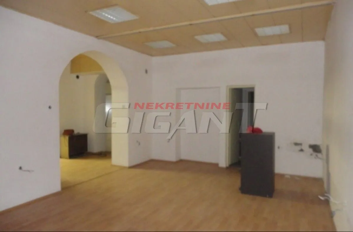 Sale, office space, 122m², Cvetni Trg, Vračar Sve Podlokacije