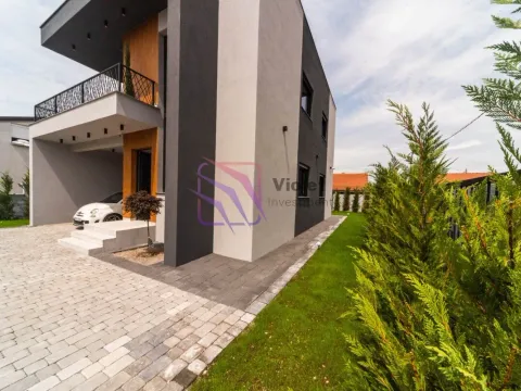 Sale, four bedroom apartment, 202m², Tološi, Podgorica - image 5