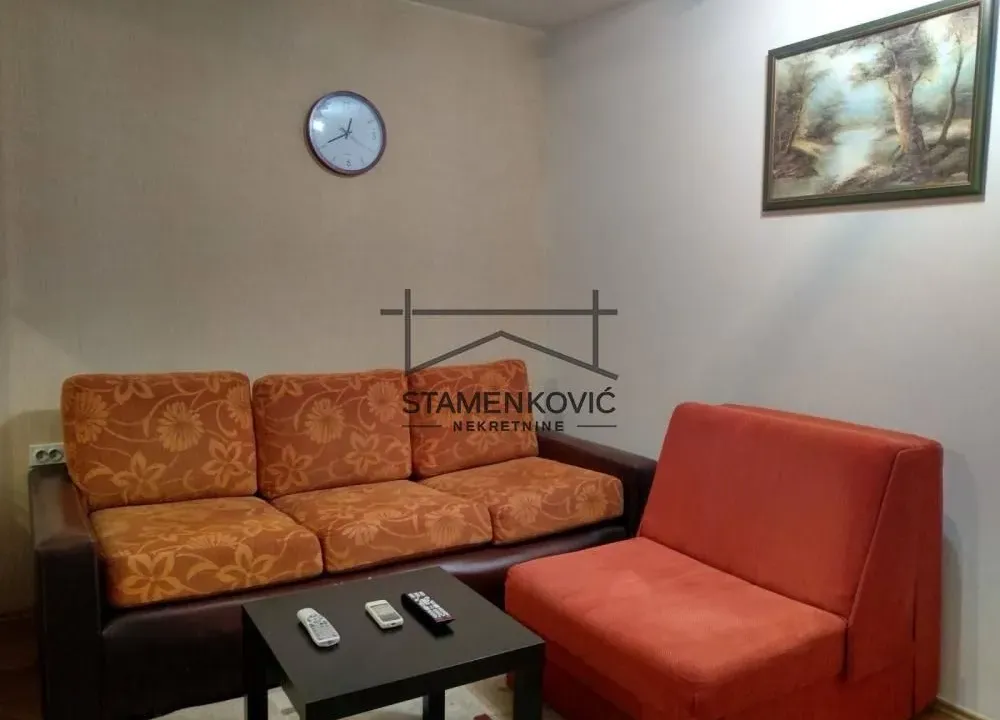 Izdavanje, jednosoban stan, 36m², Grbavica, Novi Sad Sve Podlokacije