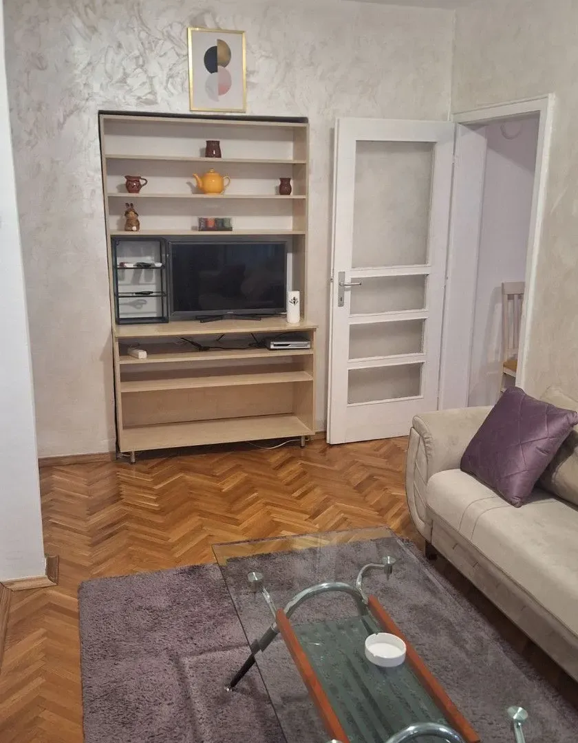 Rent, one bedroom apartment, 38m², Centar, Podgorica