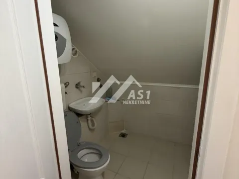 Izdavanje, dvosoban stan, 42m², Bulevar Oslobodjenja, Novi Sad Sve Podlokacije - image 9