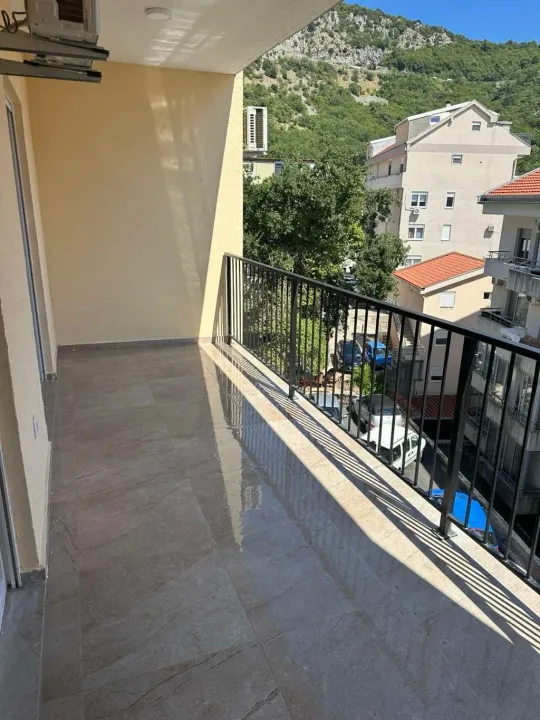 Sale, one bedroom apartment, 49m², Lazi, Budva