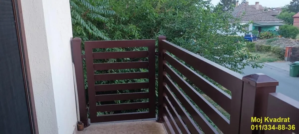 Prodaja, trosoban stan, 111m², Borča 1, Borča Sve Podlokacije
