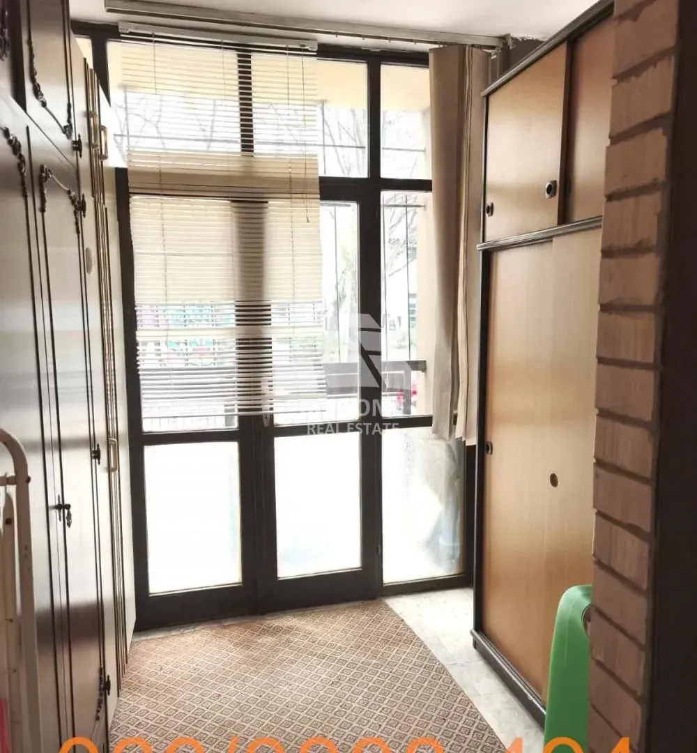 Izdavanje, dvosoban stan, 55m², Kalenić Pijaca, Vračar Sve Podlokacije