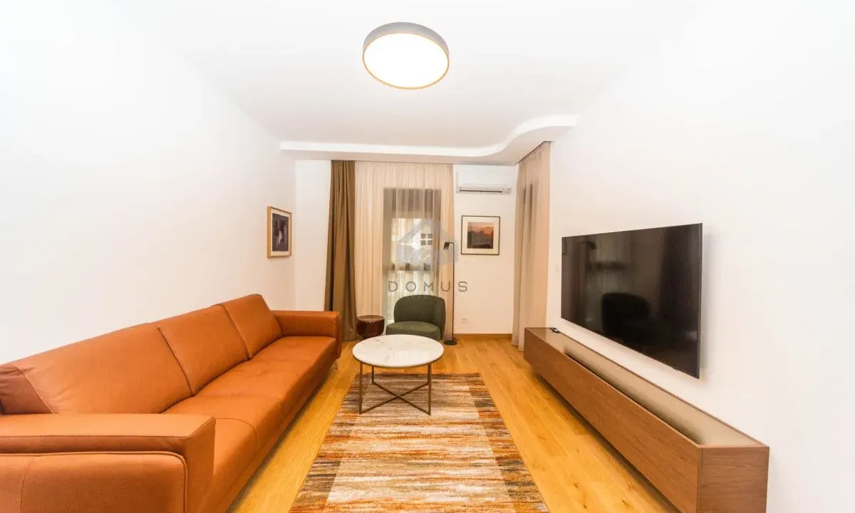 Izdavanje, jednosoban stan, 47m², Podgorica, Crna Gora