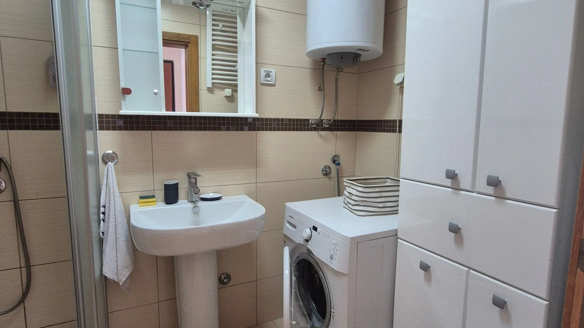 Rent, studio apartment, 30m², Preko Morače, Podgorica