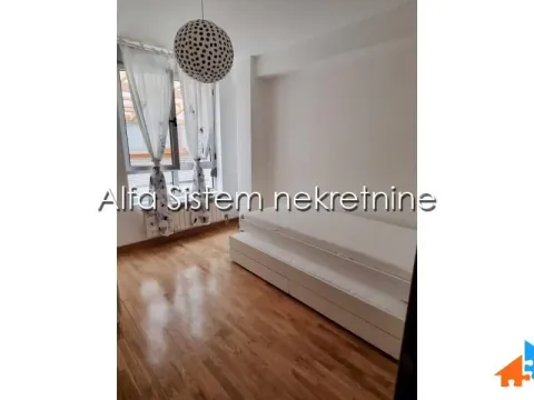 Rent, three bedroom apartment, 97m², Vračar Sve Podlokacije, Beograd - image 7