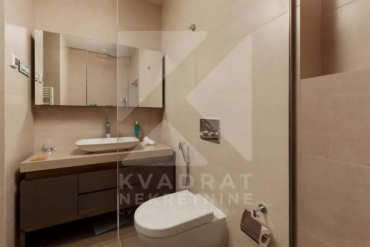 Prodaja, jednosoban stan, 79m², Portonovi, Herceg Novi