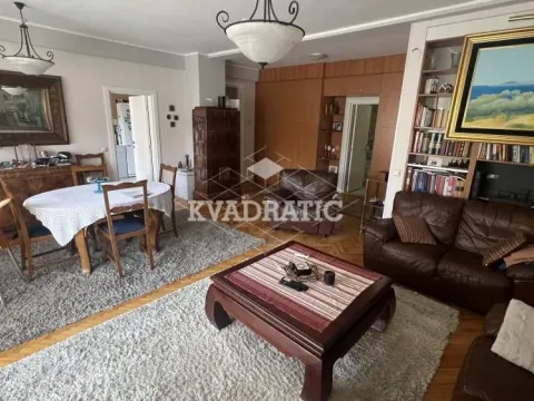 Prodaja, stan, 150m², Voždovac Sve Podlokacije, Beograd