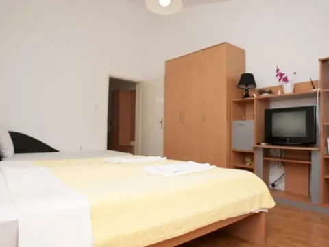 Sale, one bedroom apartment, 43m², Budva, Crna Gora - image 1