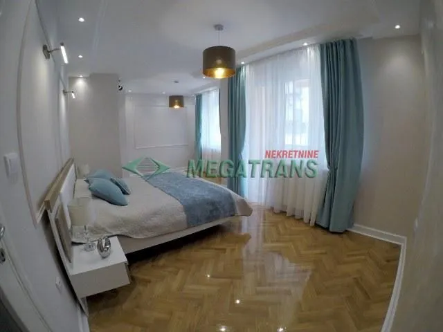 Rent, four bedroom apartment, 130m², Grbavica, Novi Sad Sve Podlokacije
