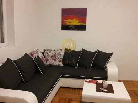 Rent, one bedroom apartment, 52m², 1 maj, Podgorica - image 1